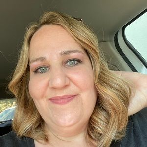 Meet your Posher, Mandy